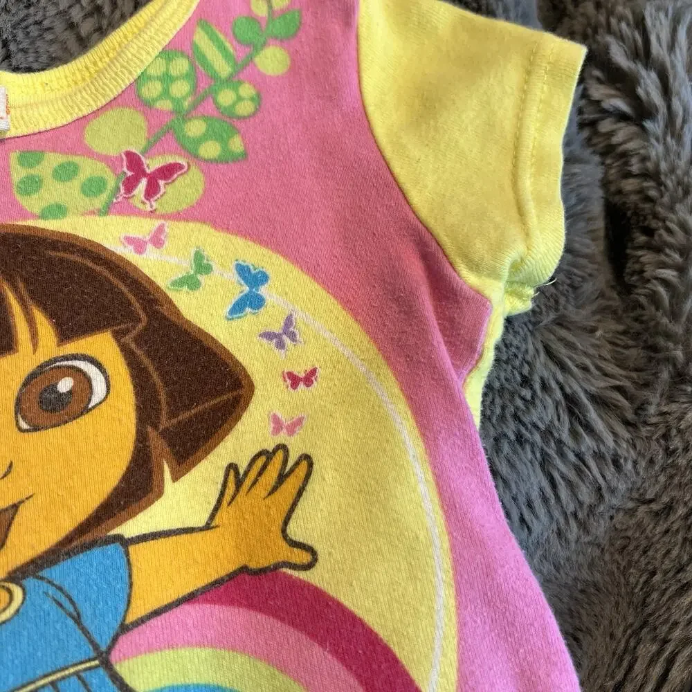 Y2K Nickelodeon Girls Toddlers Sleep Top Size 4T Dora The Explorer